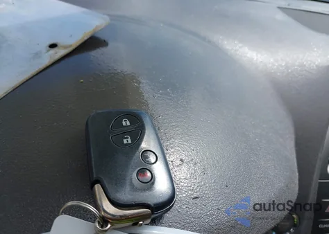 2008 Lexus Es 350 z USA, uszkodzony, nr VIN JTHBJ46G982201962